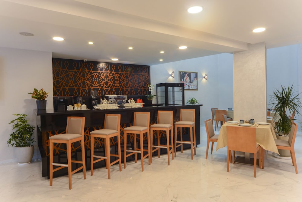 Golden Star Casablanca 32/41