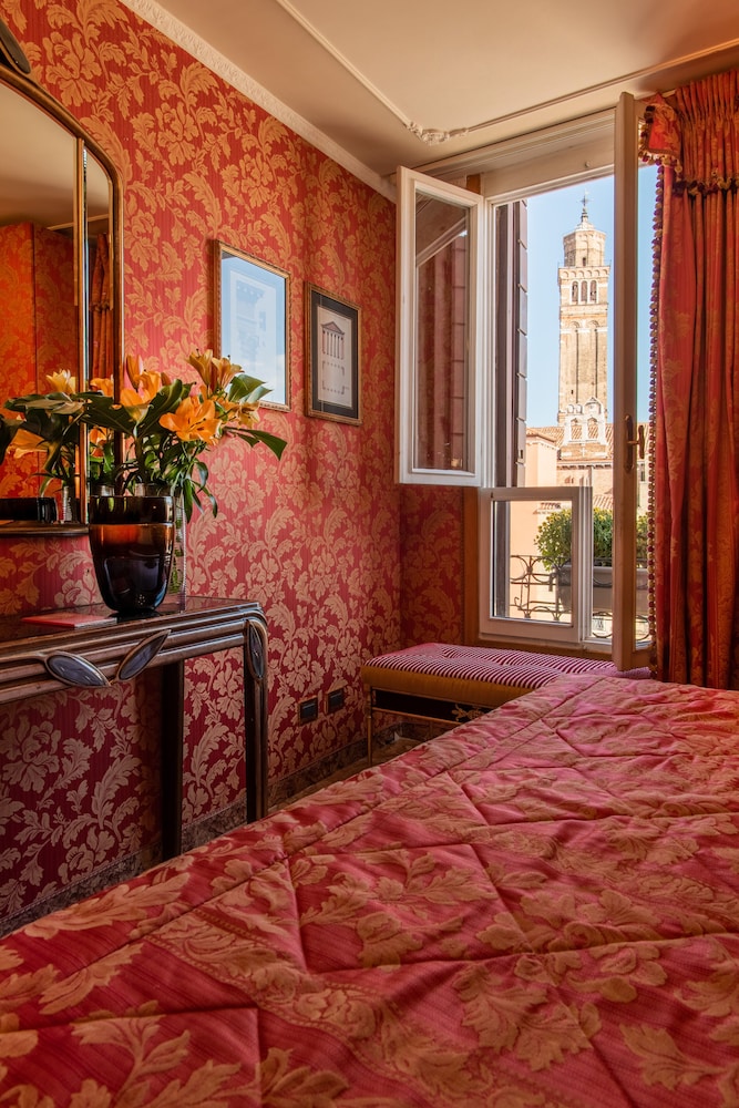 Hotel Santo Stefano 36/47