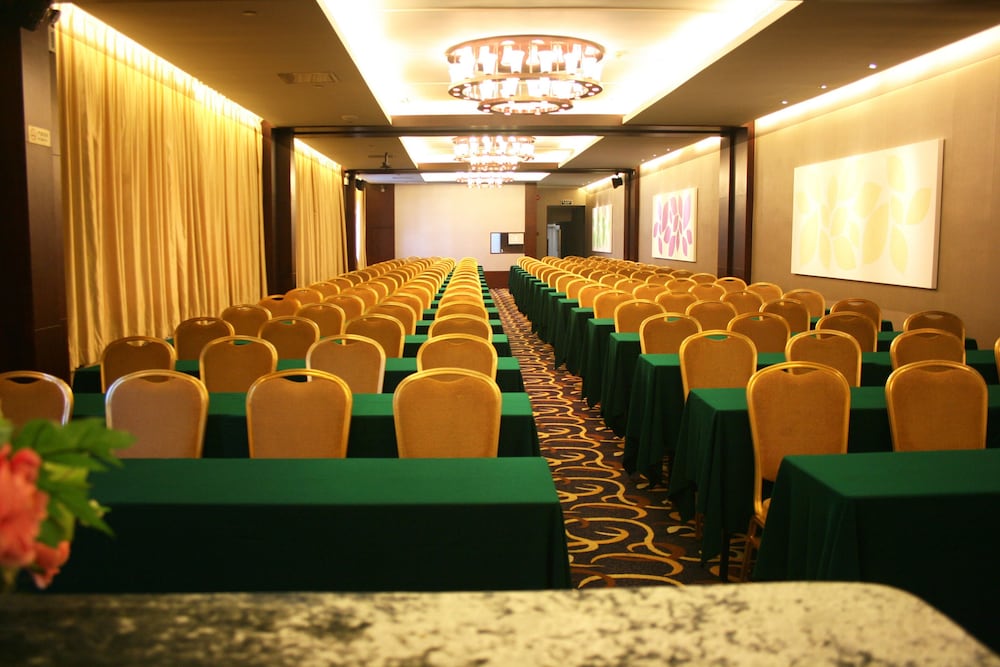 SHENZHEN LIDO HOTEL 48/55
