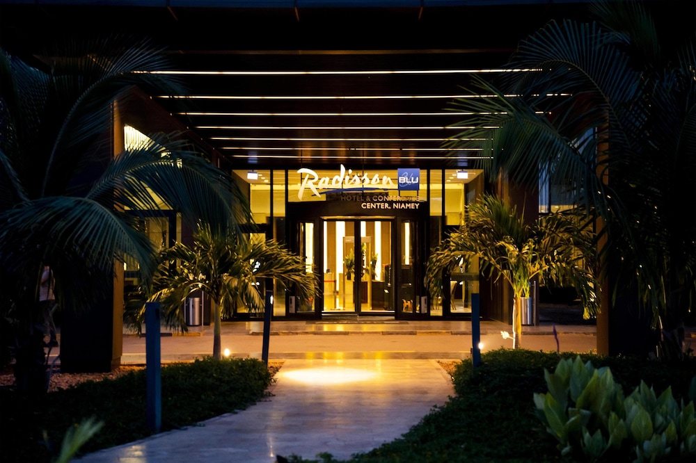 Radisson Blu Hotel And Conference Centre Niamey 73/78