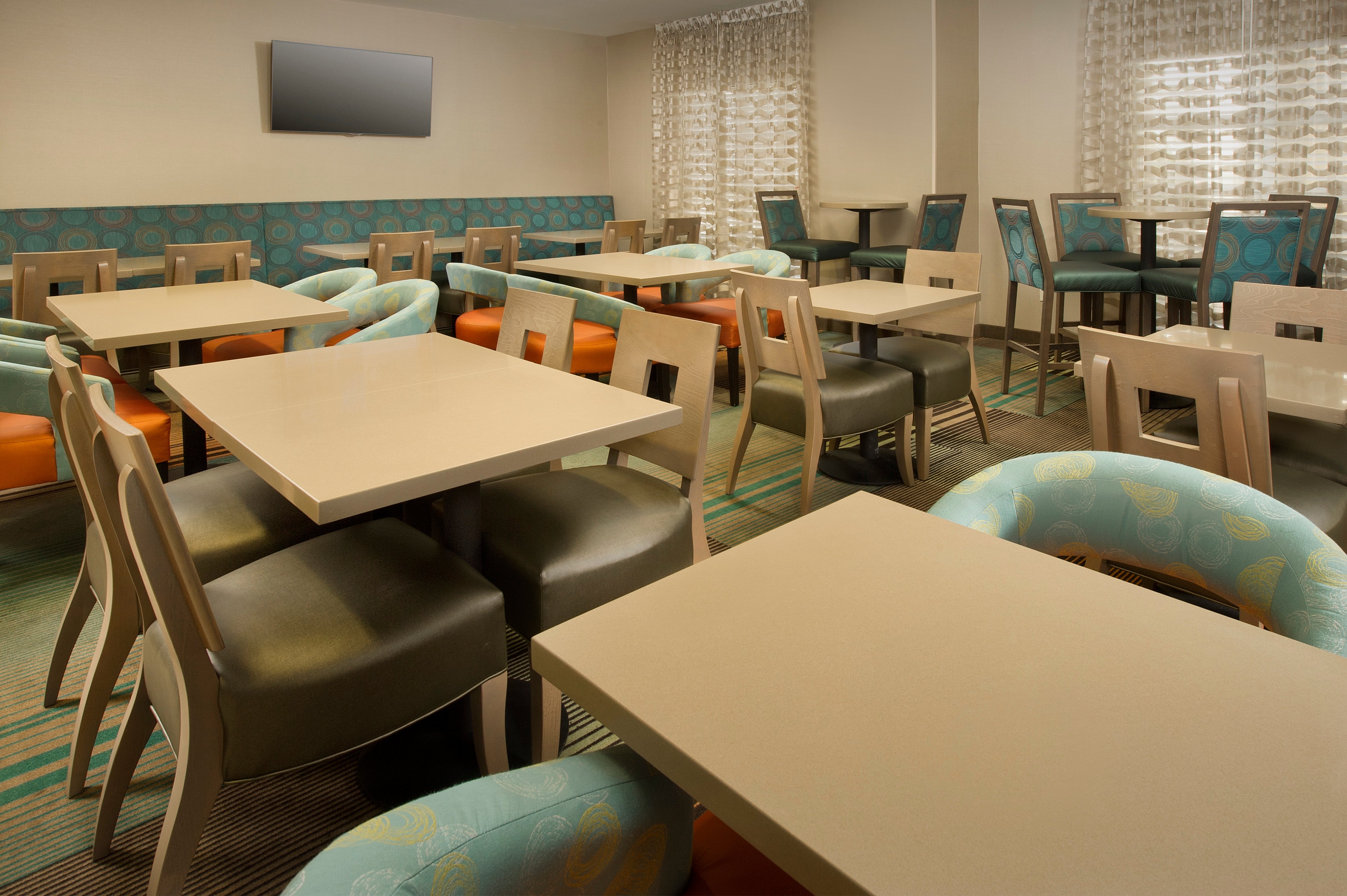 Holiday Inn Express Hotel And Suites Dfw Grapevine 45/49