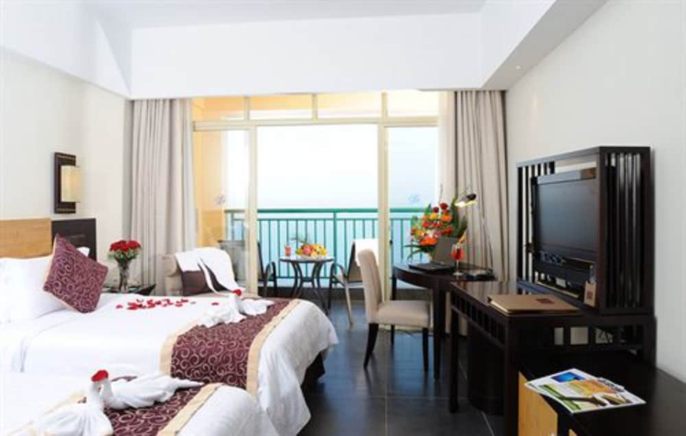 Shengyi Holiday Villa Hotel 10/50