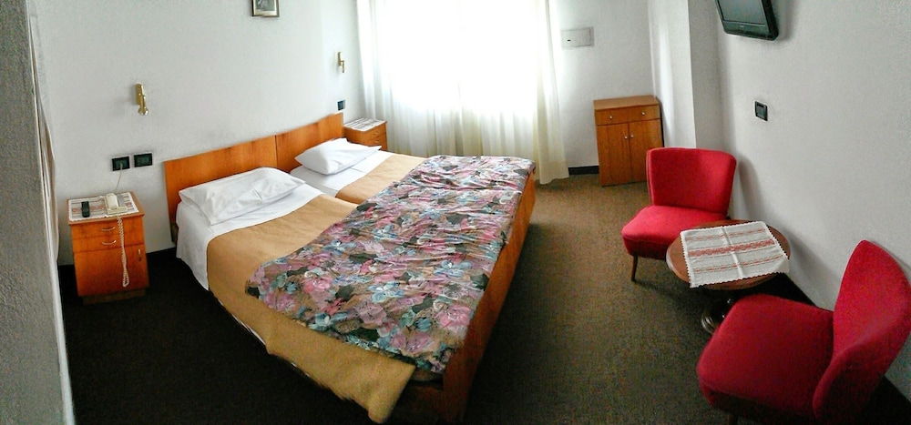 Hotel Oswald 20/40