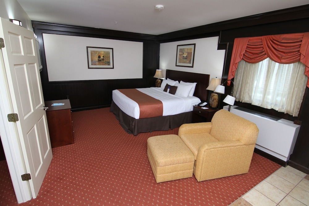 Best Western Plus Plattsburgh 35/47
