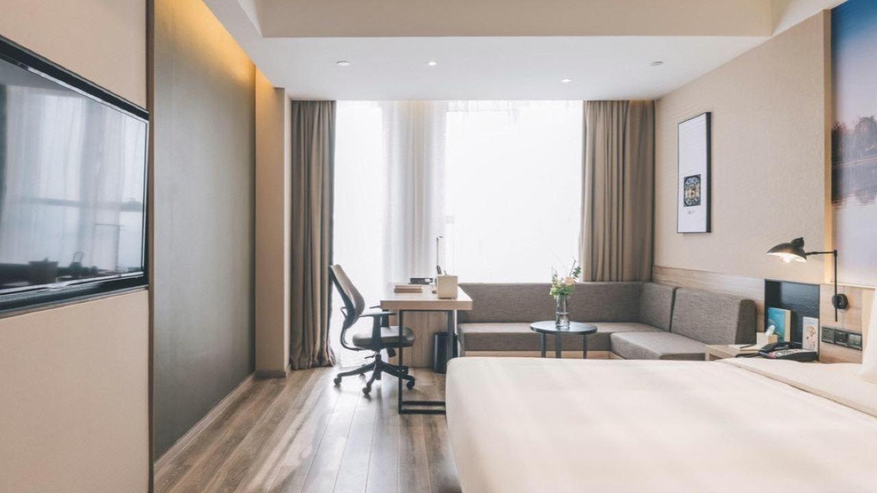 Atour Hotel (Kunshan Yongda Plaza) 8/23