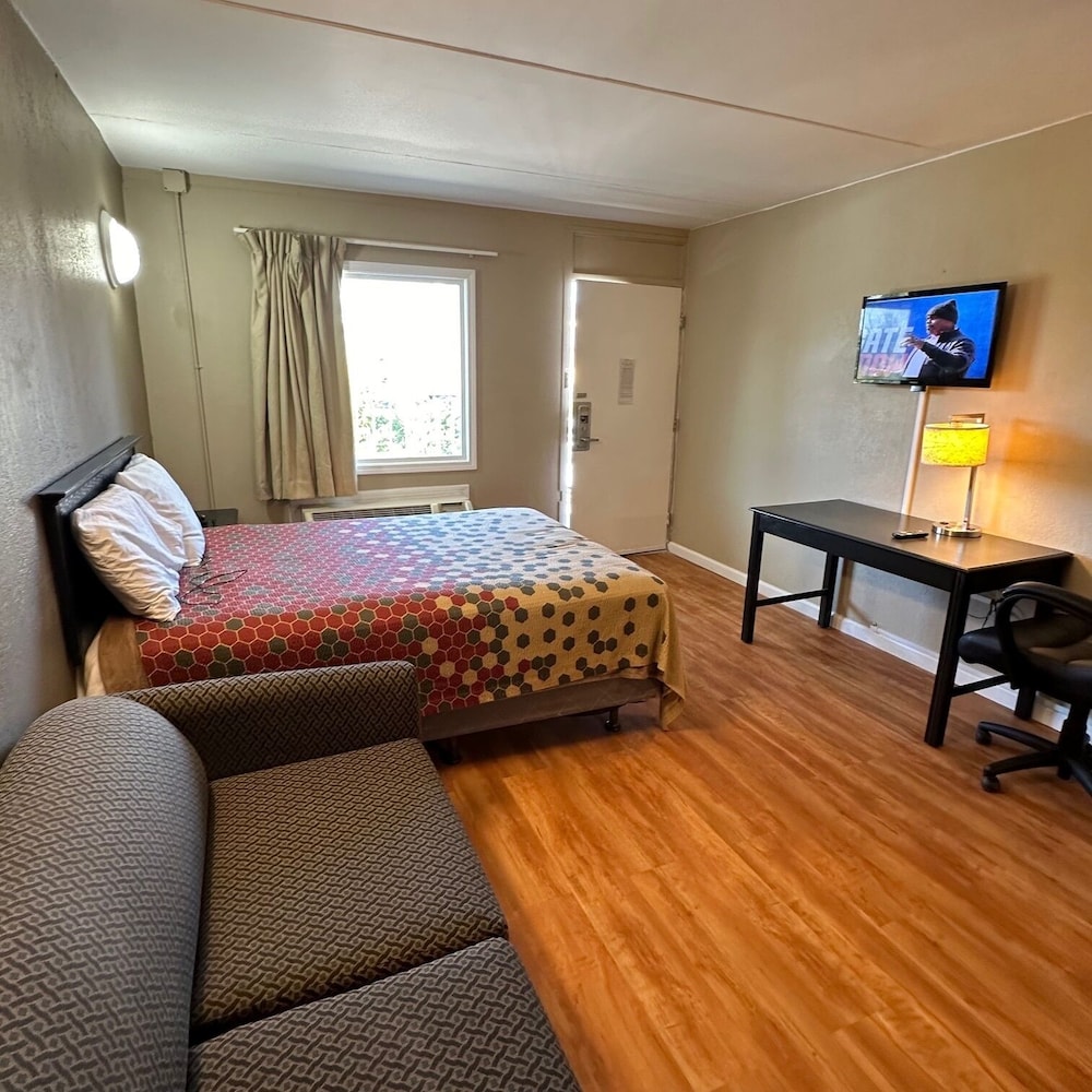 Americas Best Value Inn Danville, IL 37/50