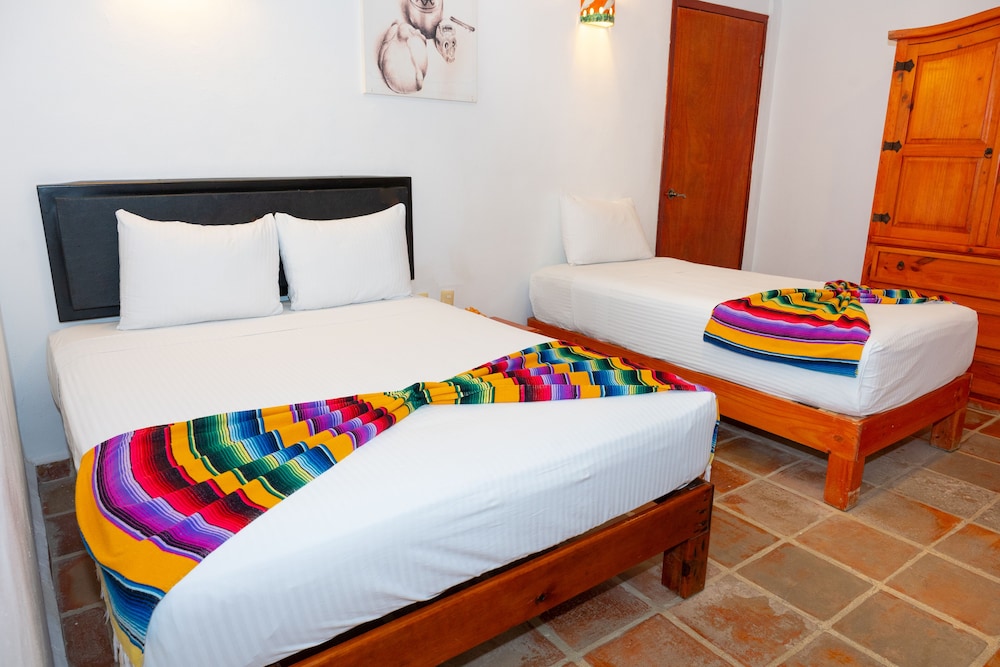 Matan Kaan by GuruHotel 32/64