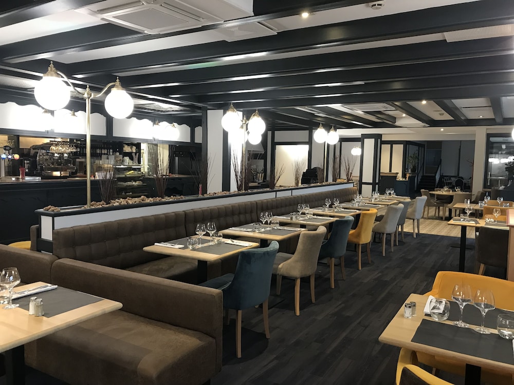 Inter Hotel Atrium 60/71