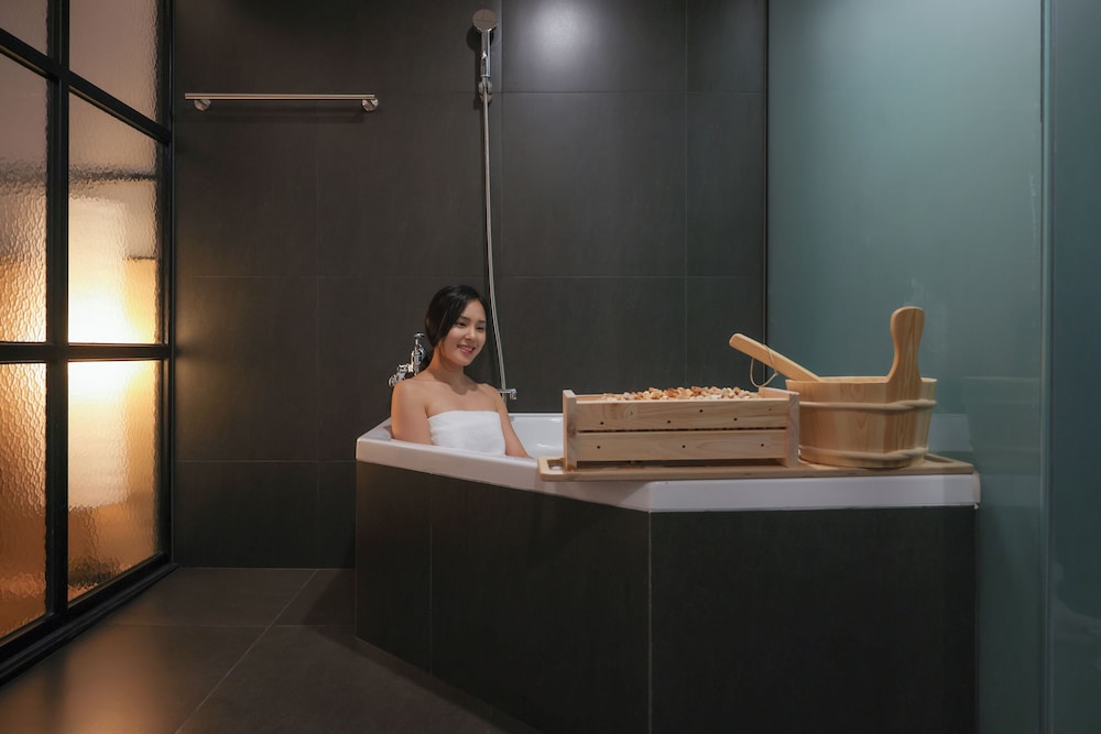 Ehotel Gumi 5/53