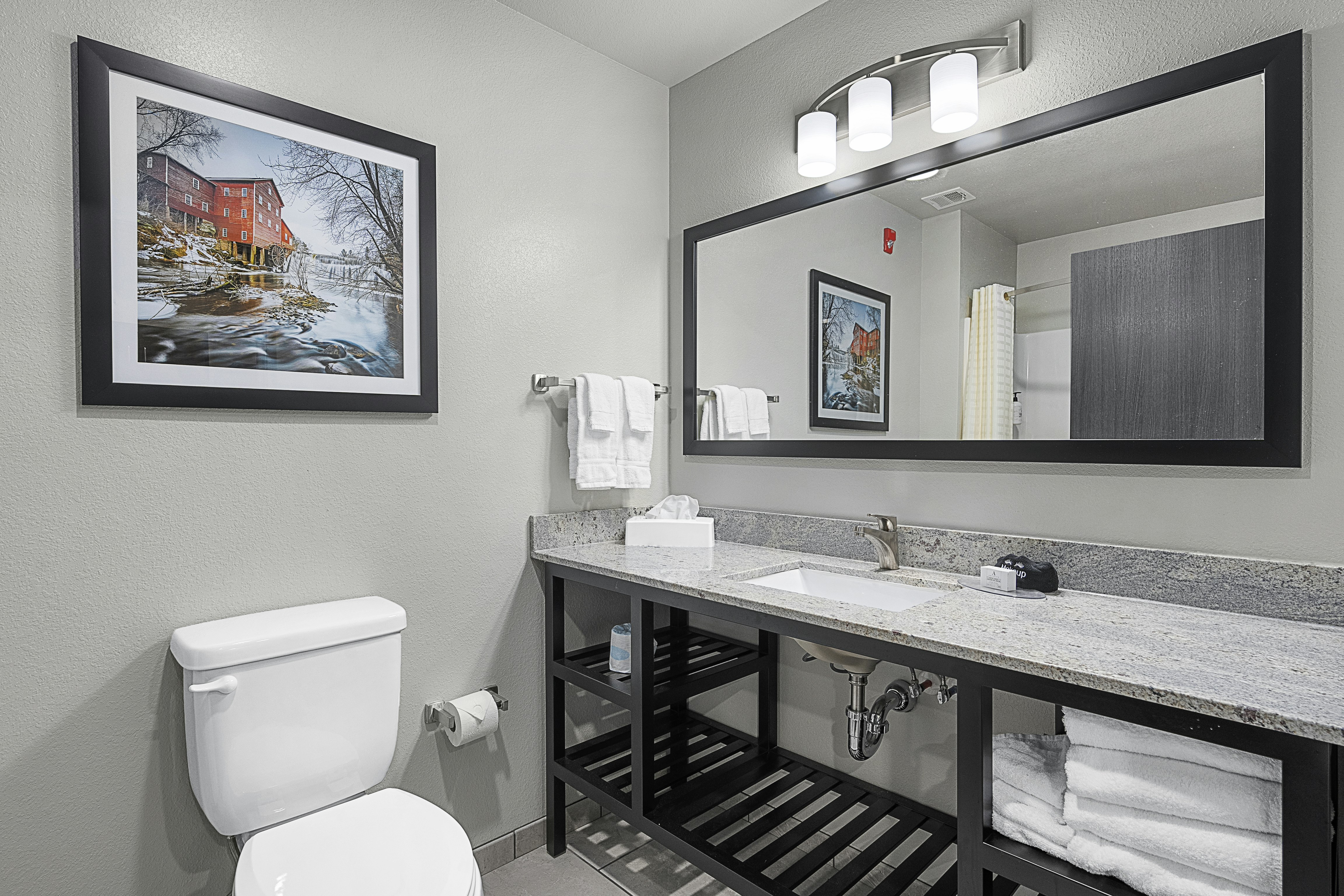Riverstone Suites - Chippewa Falls 47/50