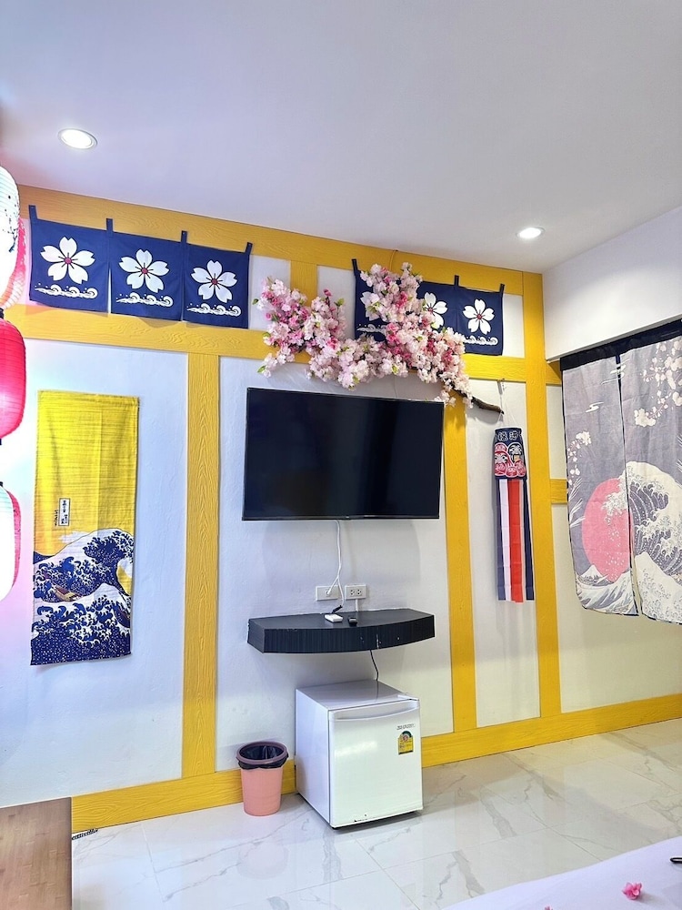 Honey Inn Hotel 24/50