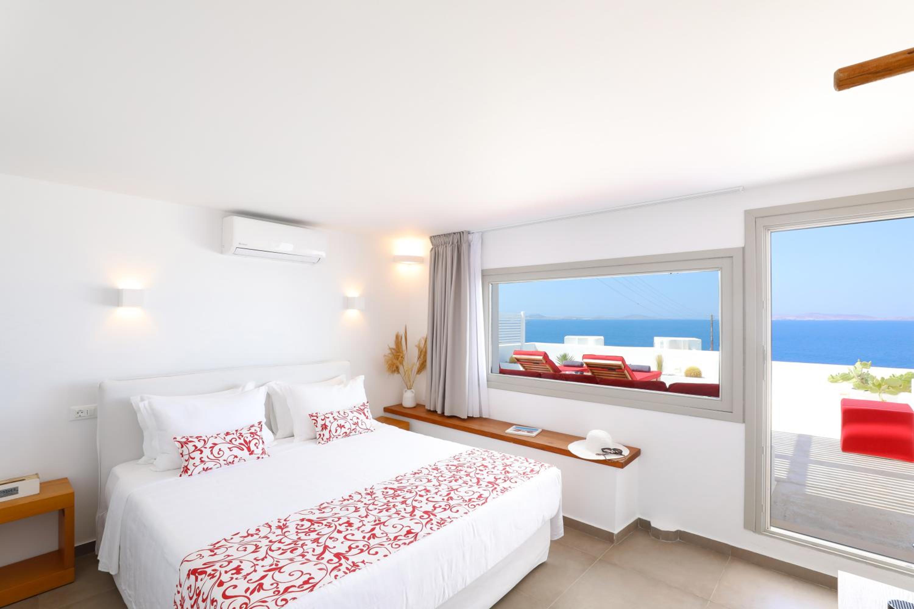 Bespoke Mykonos 3/19