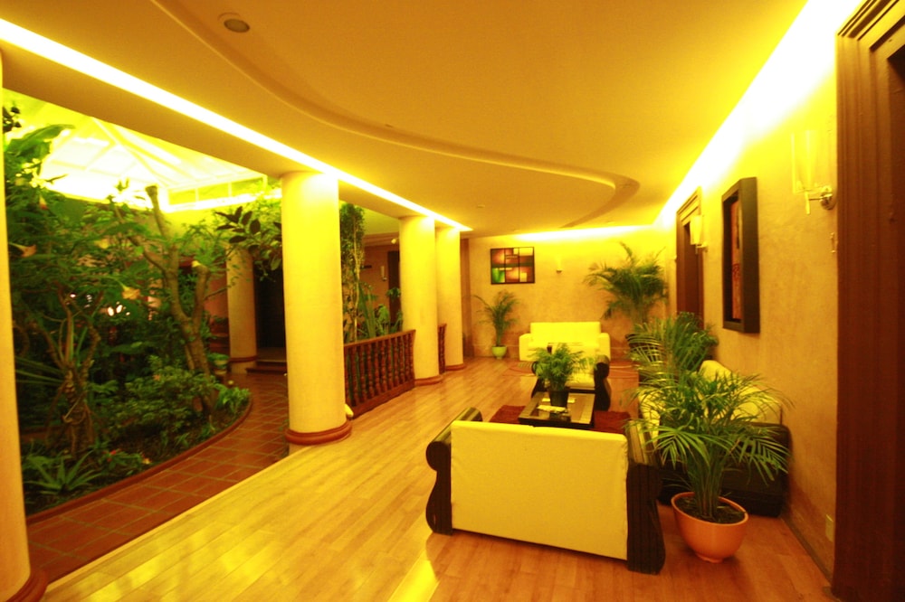 JARDINES DEL CENTRO 5/50