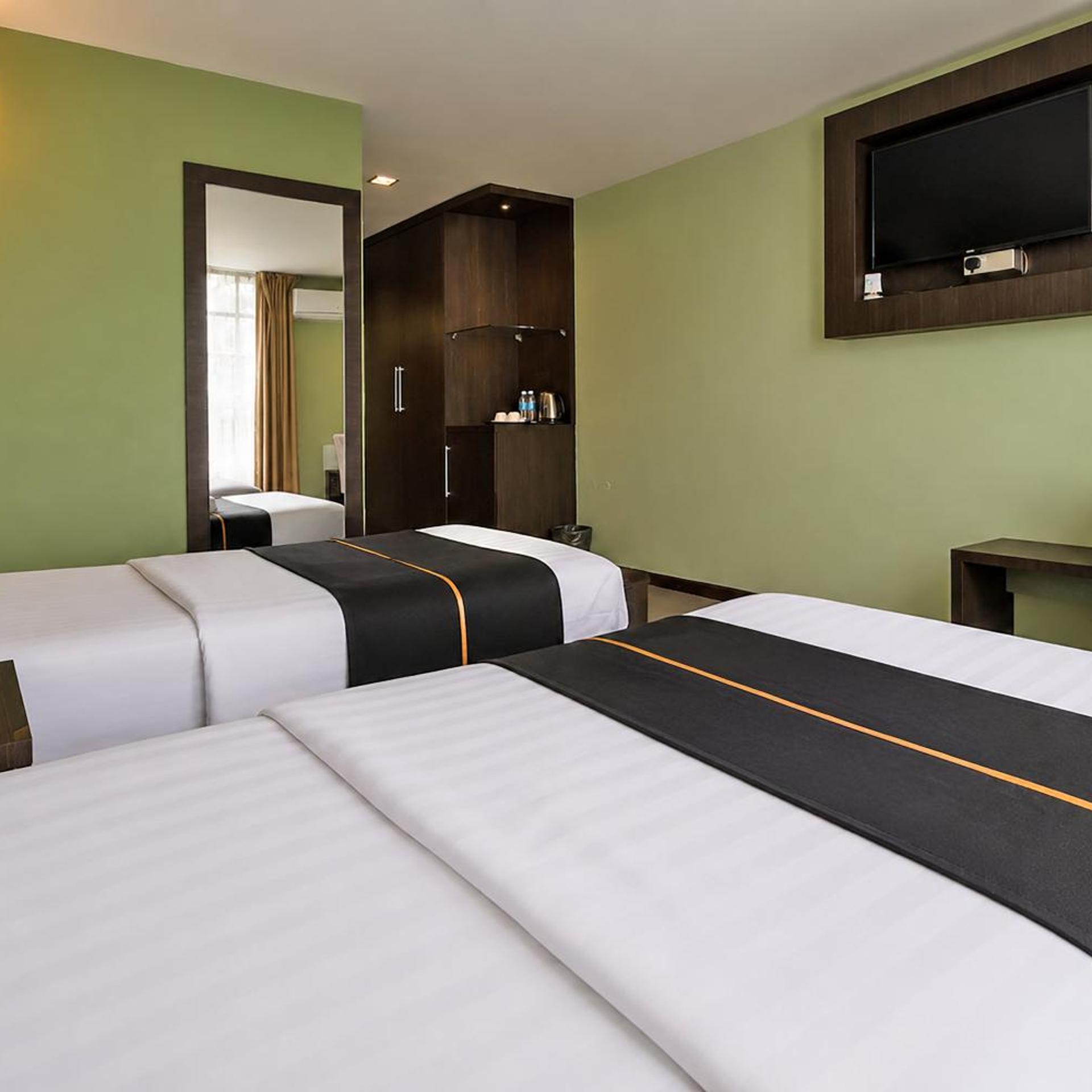 OYO 89411 900 Inn 26/50