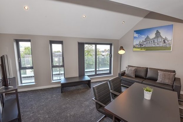 Dream Apartments St Thomas Hall 10/14