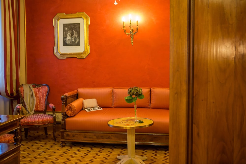 Due Torri Hotel Verona 56/85