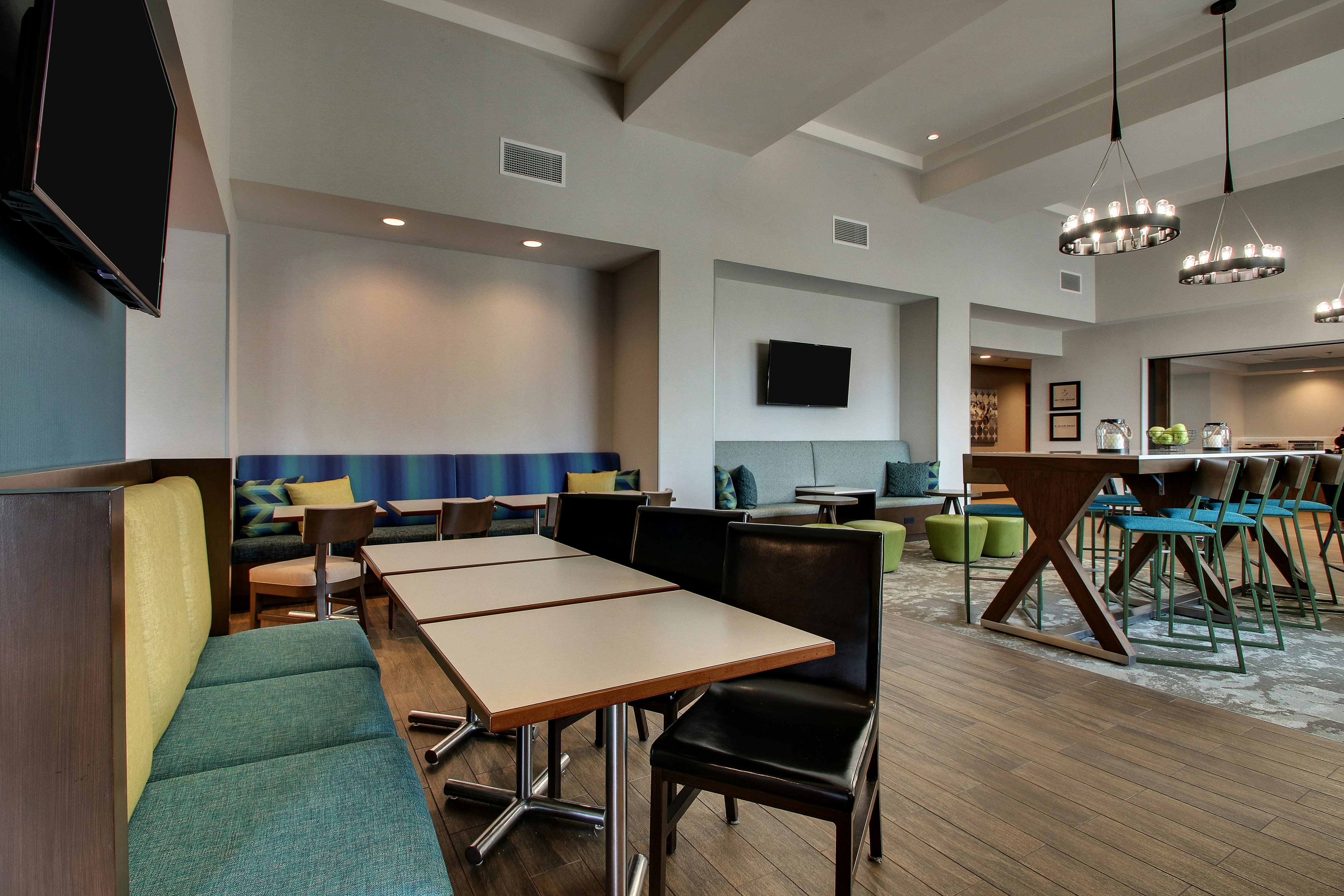 Hampton Inn And Suites Southport 48/56