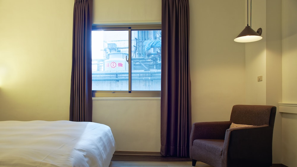 53 Hotel 20/55