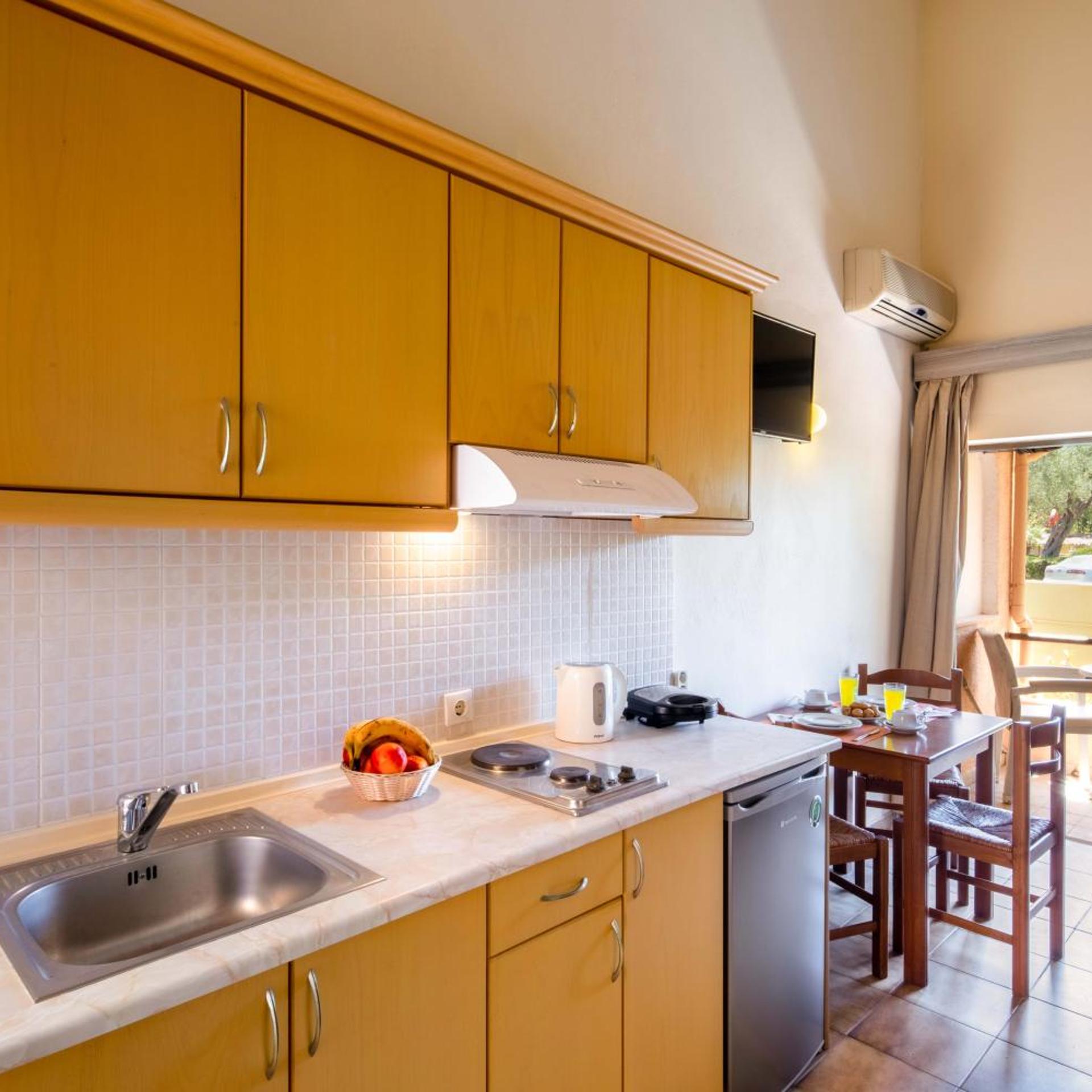 Rossis Beach Hotel 58/58