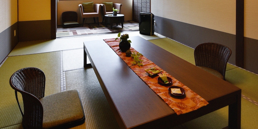 Hamachiyokan 40/50