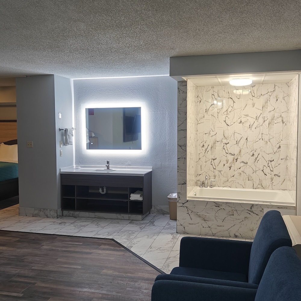 Mountain Vista Inn and Suites 42/57