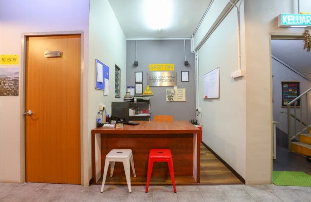 SPOT ON 89751 Bed Station Guest House 45/58