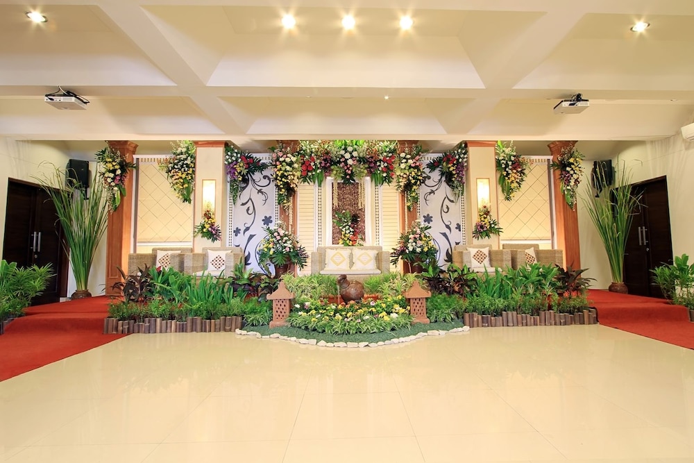 Maesa Hotel 3/22