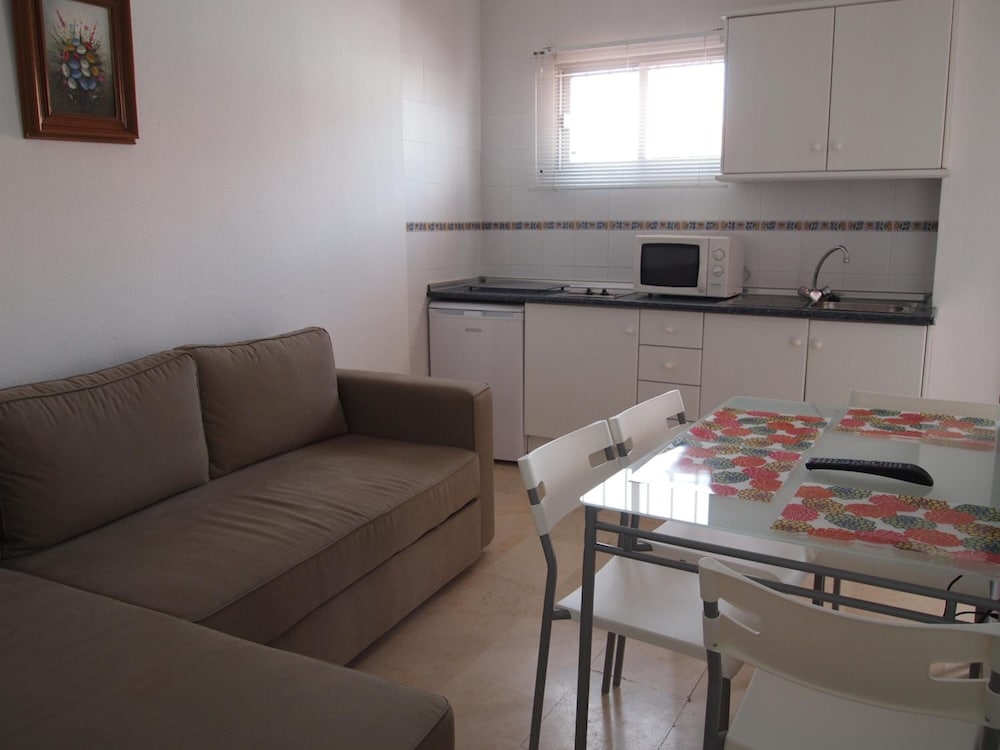 Hostal Tres Soles 32/50