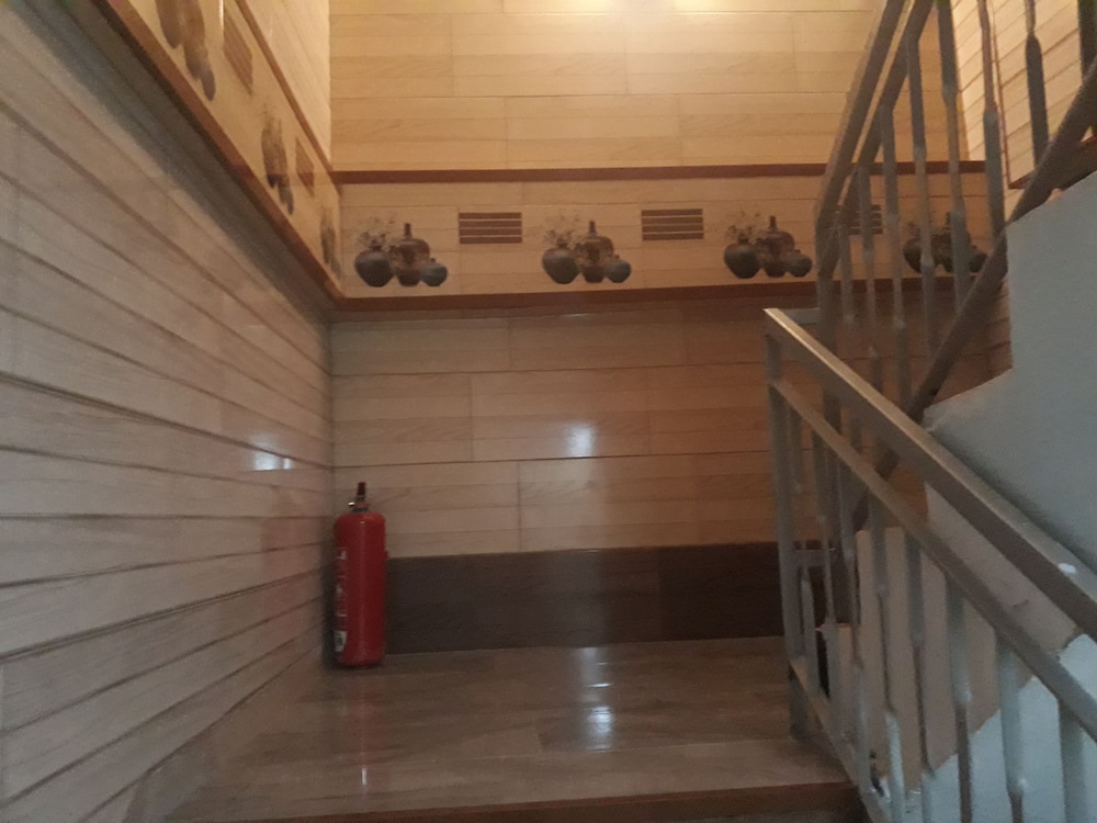 Gvar Apart Otel 28/35