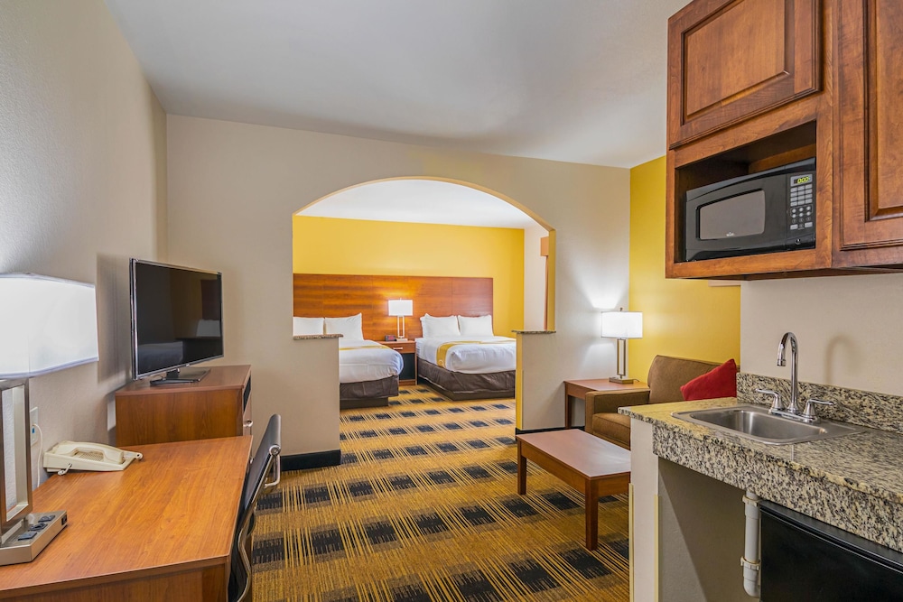 Quality Inn & Suites Lampasas 40/51