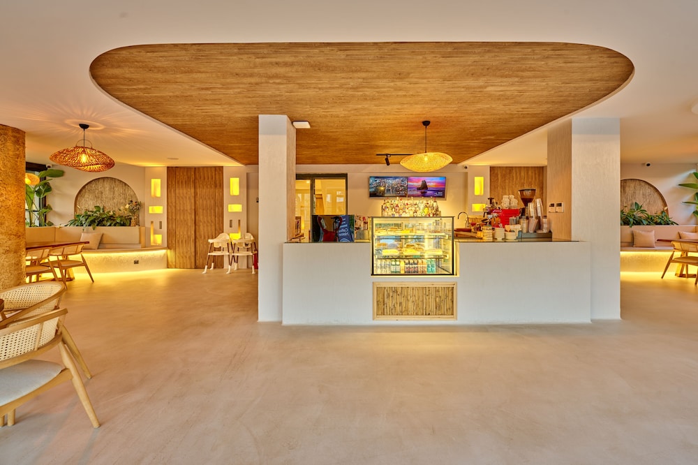 Helene Apart Hotel 8/50
