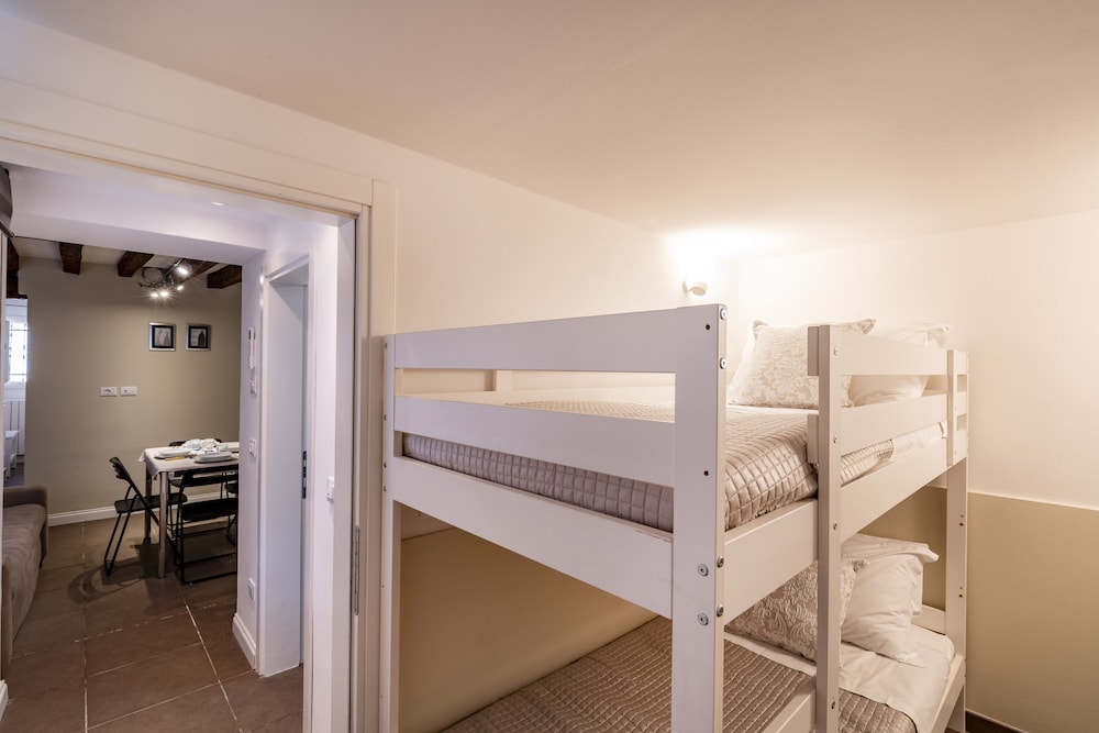 San Giacomo Apartment 20/20
