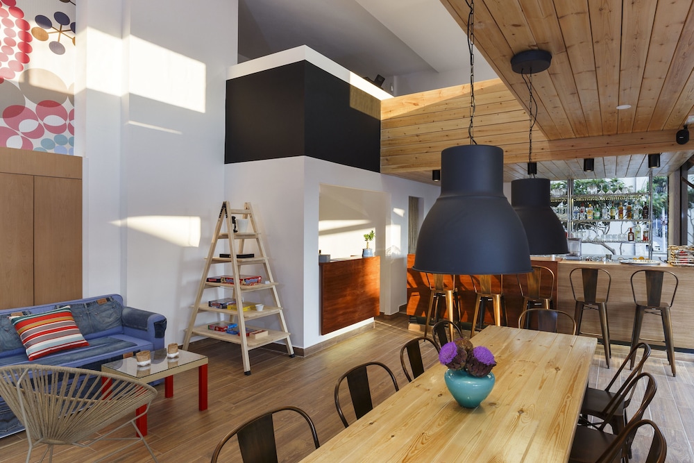 Stay - Hostel, Apartments, Lounge 42/45
