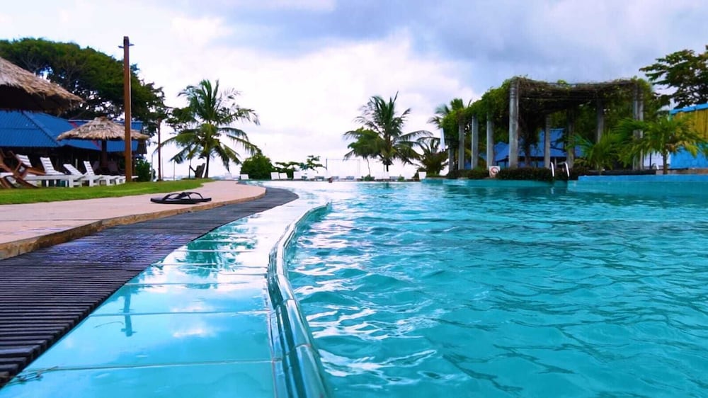 Amaluna Resorts 38/50