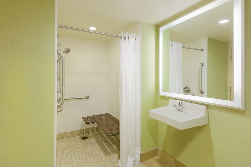 HOLIDAY INN SAN JOSE - SILICON VALLEY 13/67