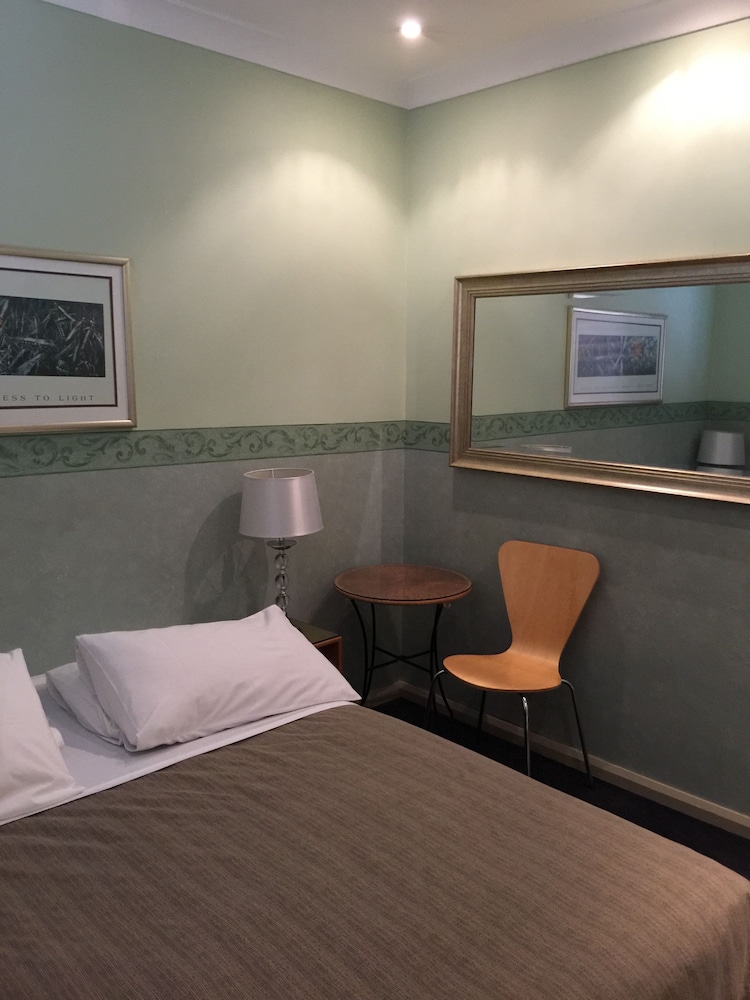Hotel 59 13/61