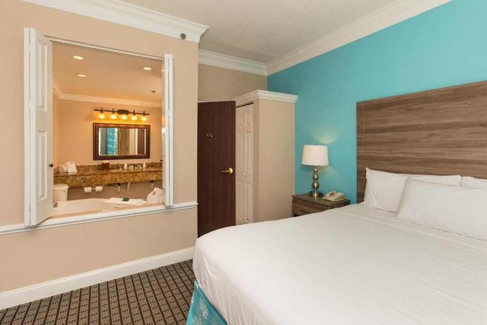 Amelia Hotel at the Beach 33/71
