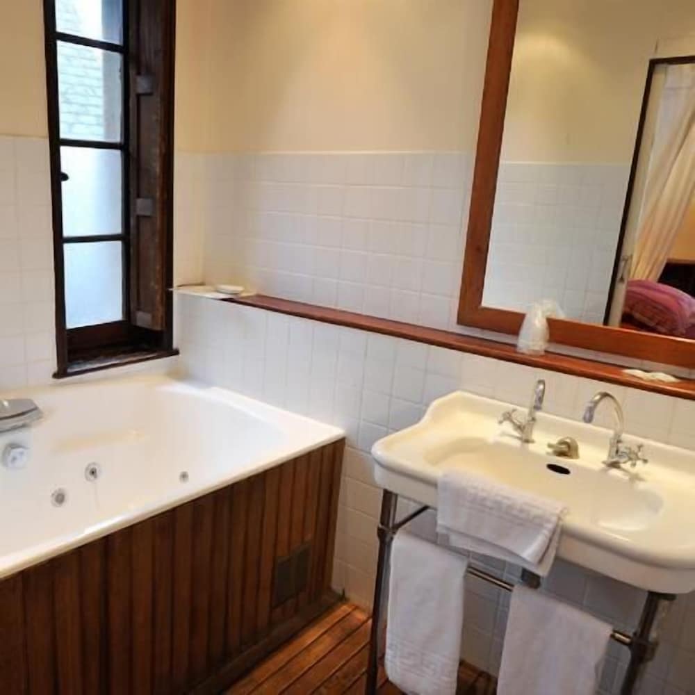 Hôtel La Résidence Manoir De La Salamandre 26/30