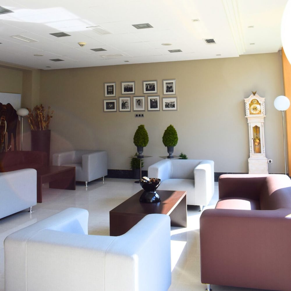 Maritimo Ris Hotel and Apartments 50/73