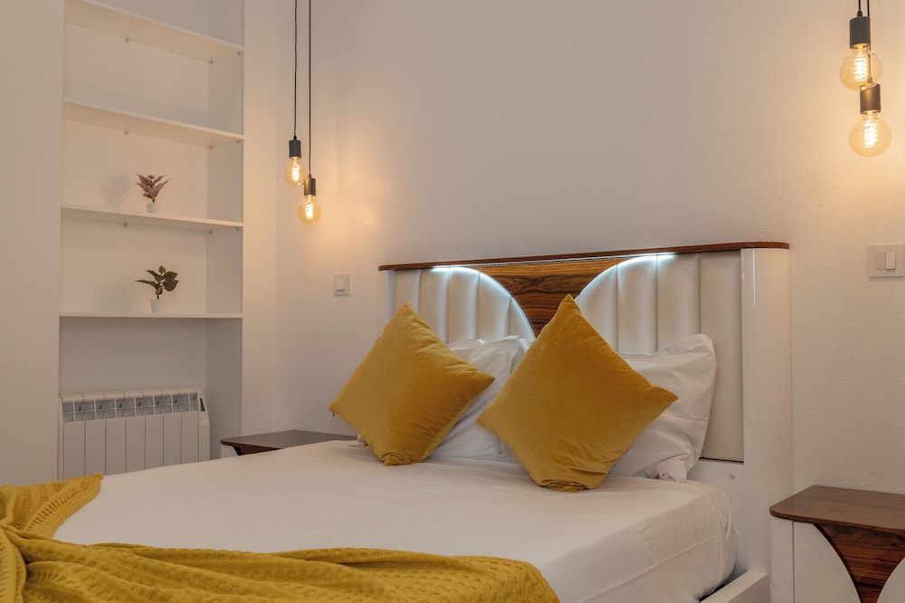 COMFORT, APARTMENT