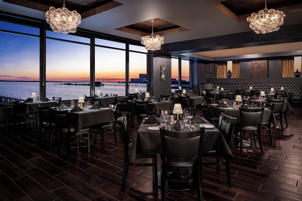 Harrah's Gulf Coast - A Caesars Rewards Destination 31/48