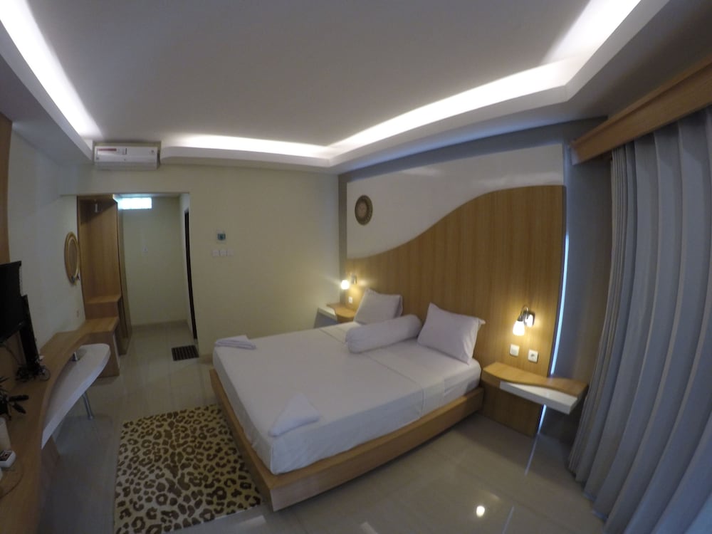 Coral Beach 2 Bungalow 14/50