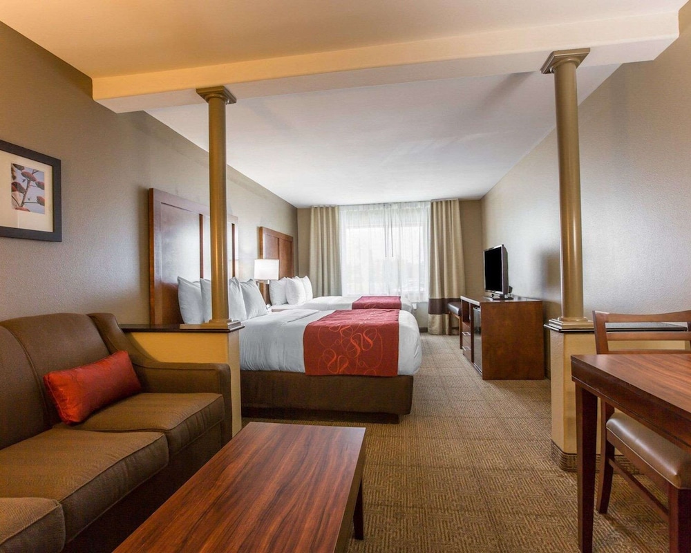 Comfort Suites Victorville-Hesperia 19/56