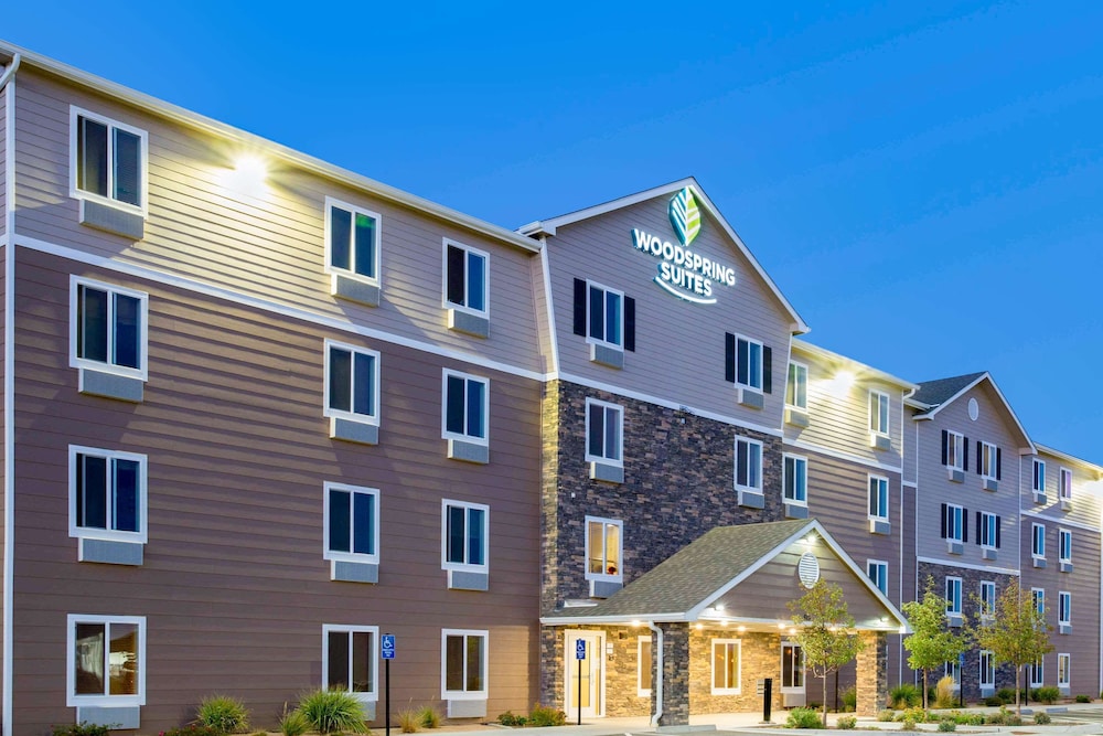 WoodSpring Suites Grand Junction 4/19