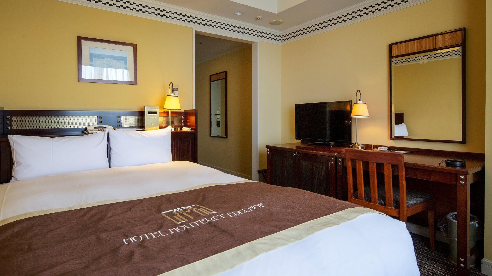 Semi Room, Semi Double Bed, City View