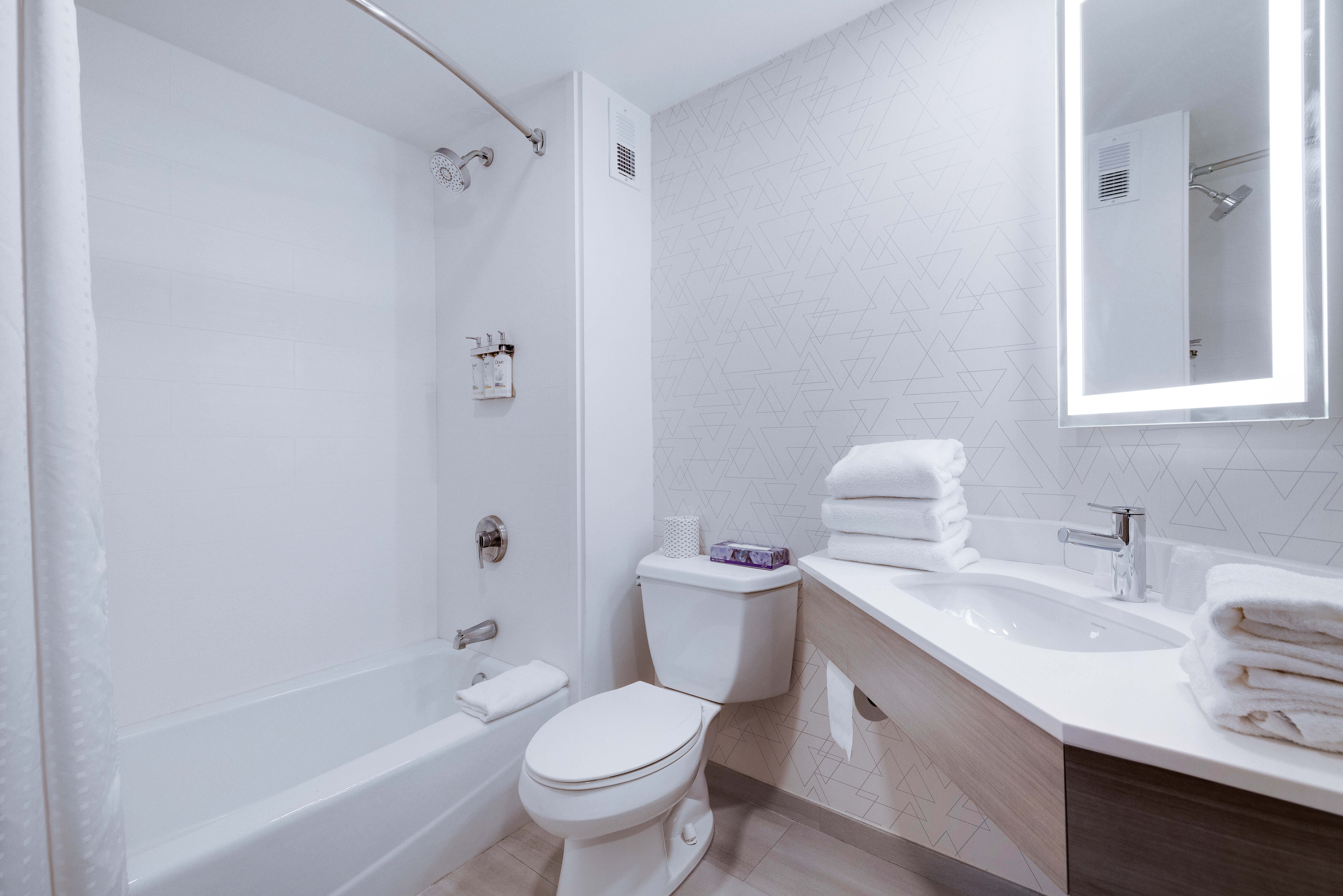 Holiday Inn Express Wilkes Barre East 55/57