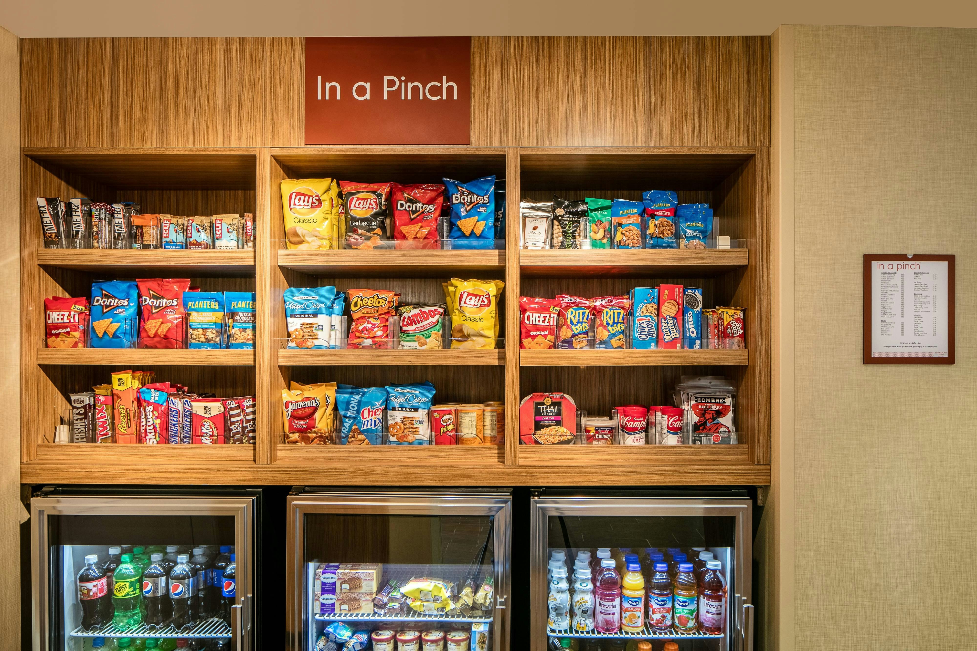 TOWNEPLACE SUITES KANSAS CITY AIRPORT 10/40