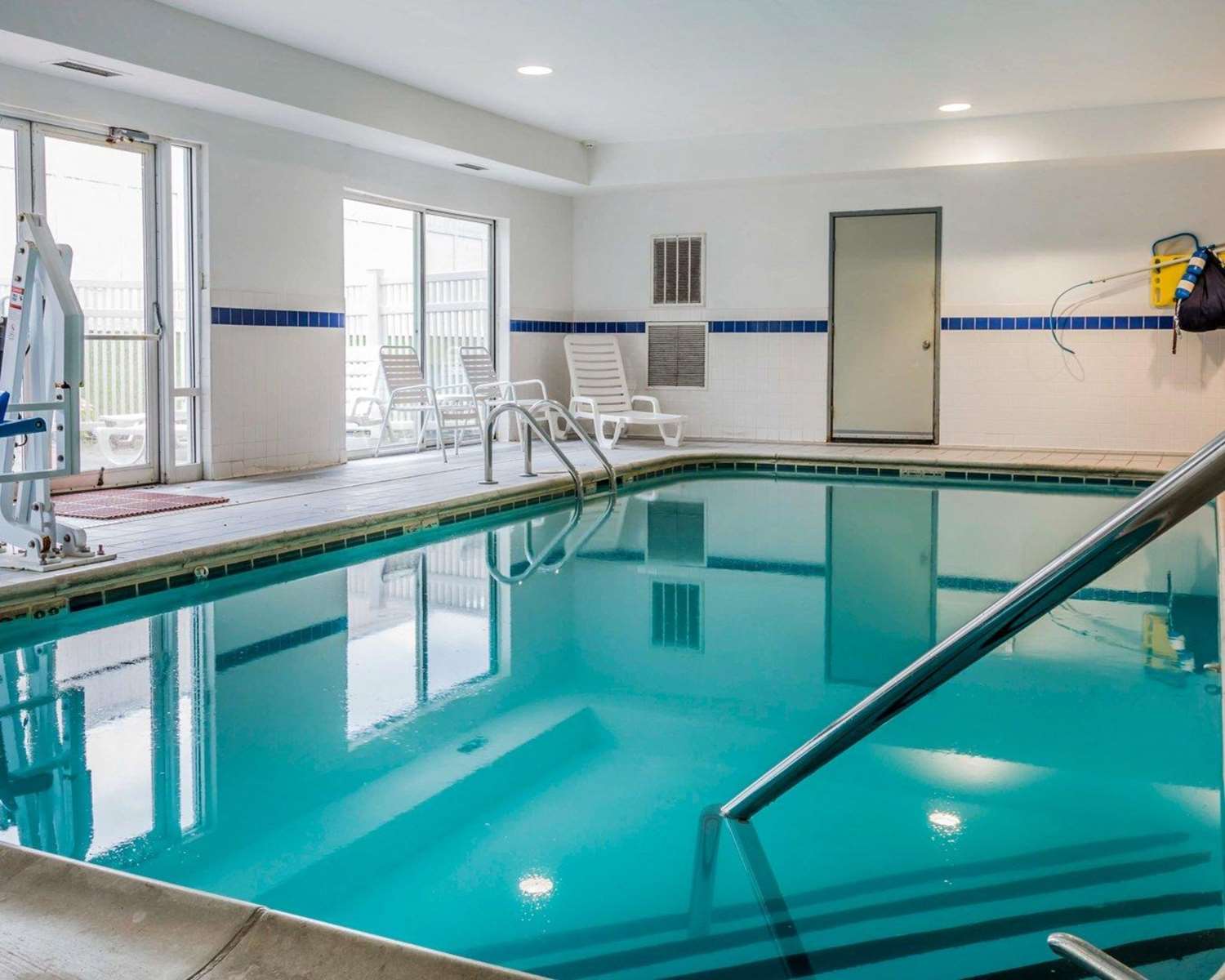 Quality Inn Kalamazoo near Wings Stadium 17/40