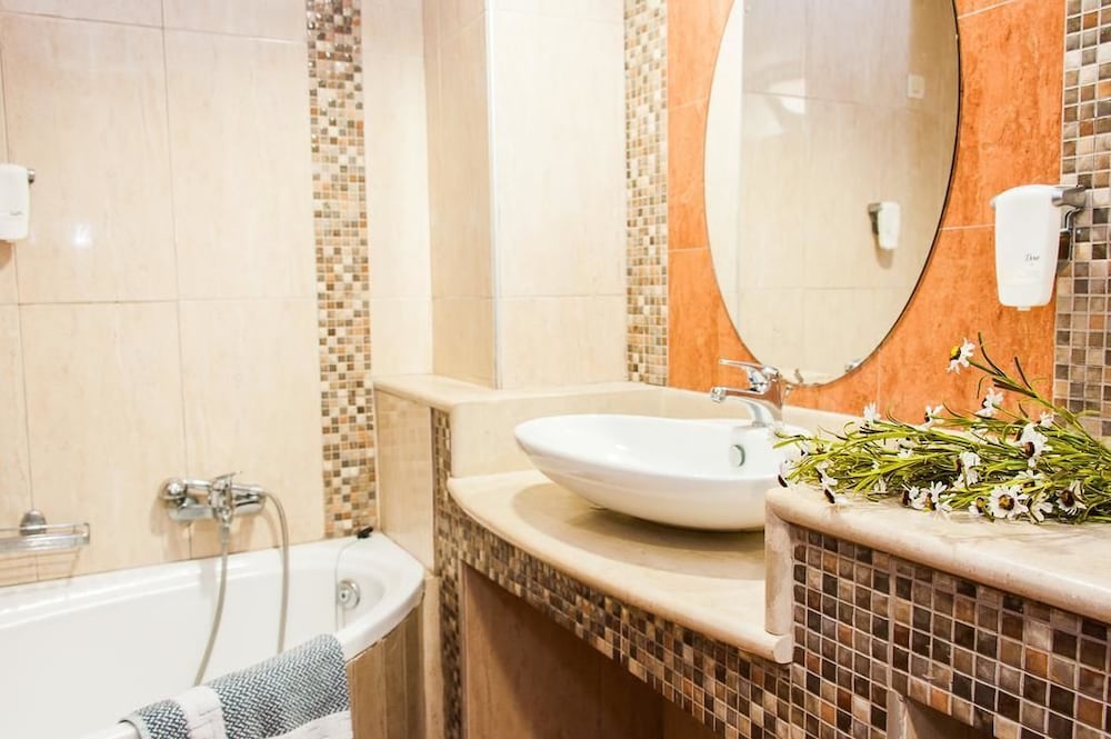 Zante Plaza Hotel & Apartments 27/28