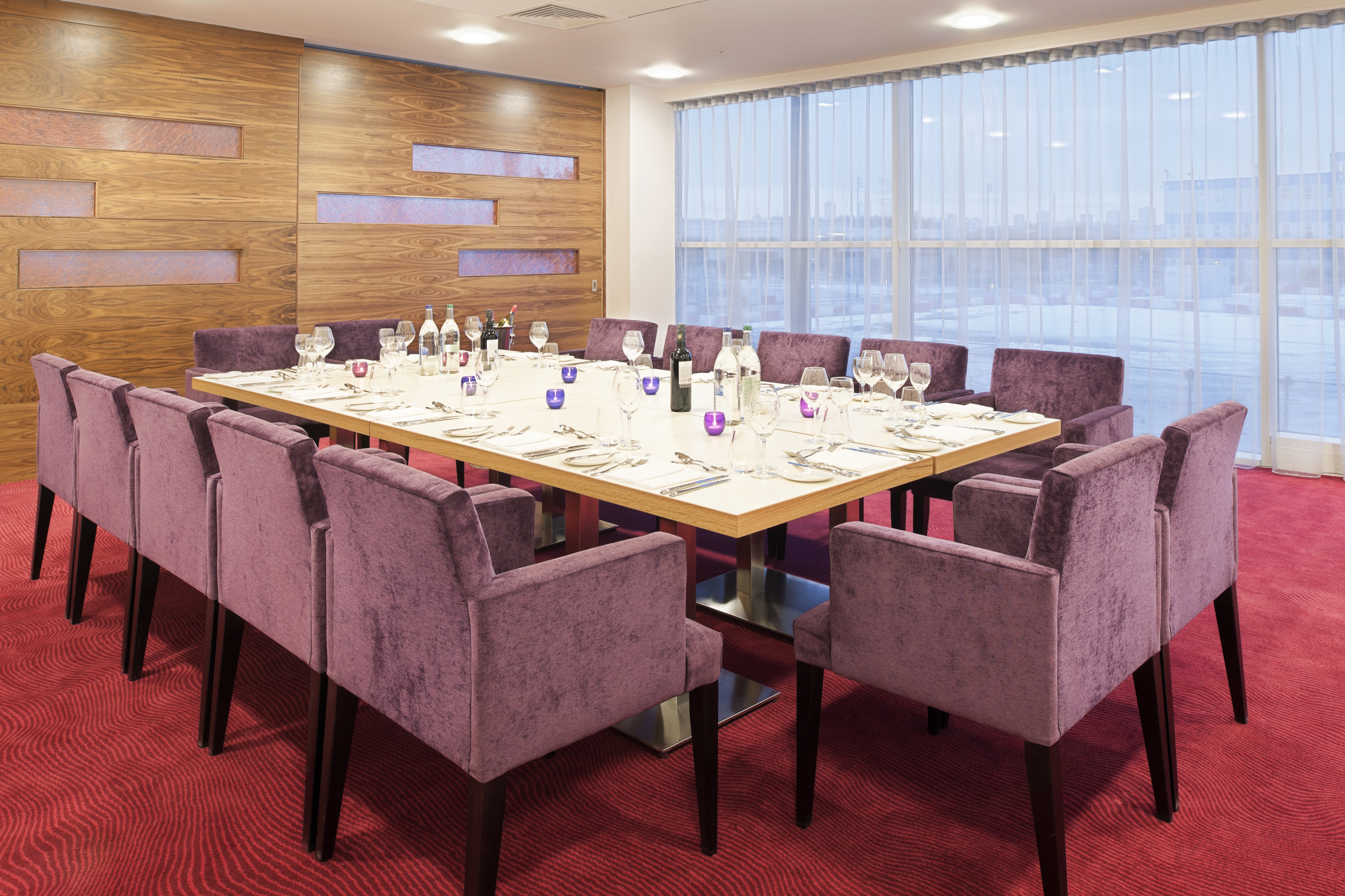 Holiday Inn Manchester Media City Uk 36/50